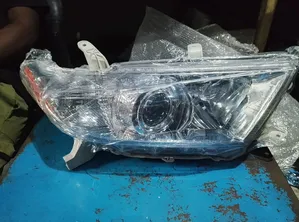 Headlight Highlander 2012