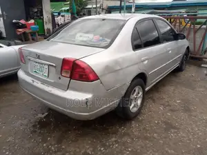 Honda Civic 2002 Silver