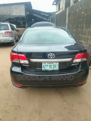 Toyota Avensis 2014 Black