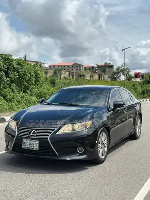 Lexus ES 2015 Black
