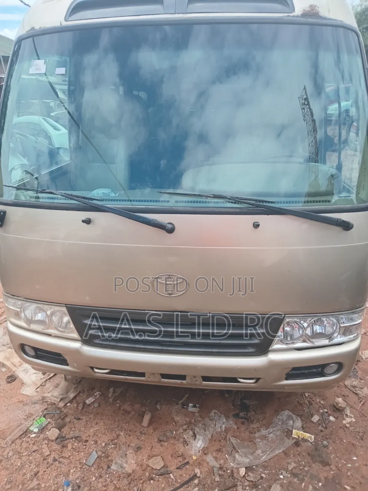 Toyota Coaster 2008 Gold
