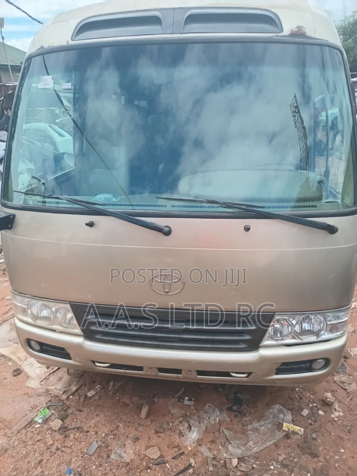 Toyota Coaster 2008 Gold