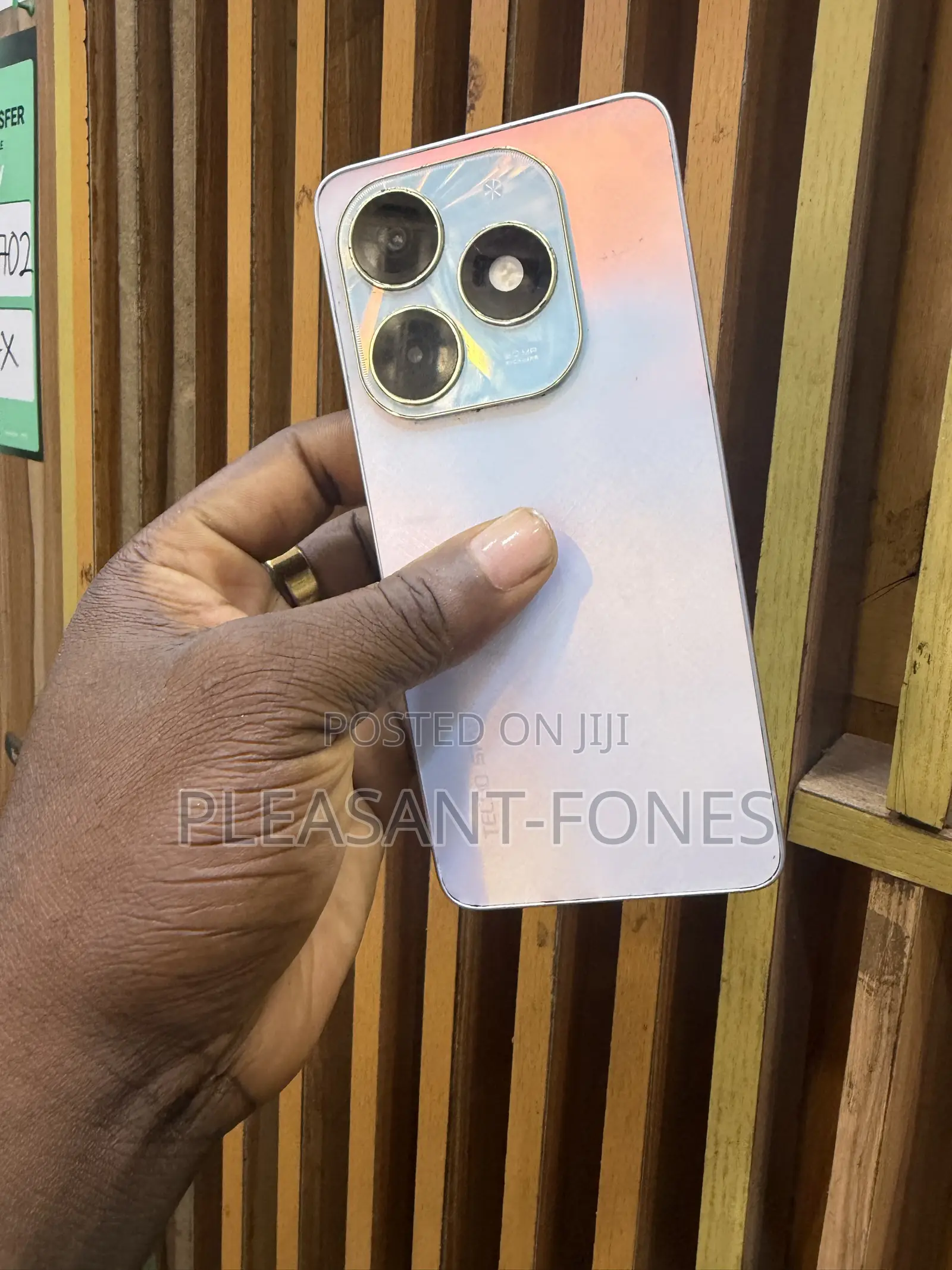 Tecno Spark 20 128 GB White