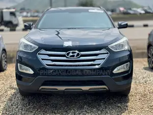 Hyundai Santa Fe 2014 Black
