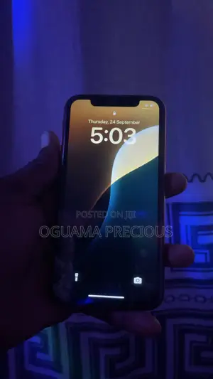 Apple iPhone XR 128 GB Red
