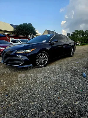 Toyota Avalon Limited 2020 Blue