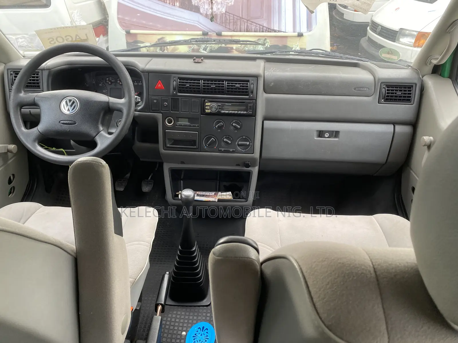 Volkswagen Transporter 2005 Green