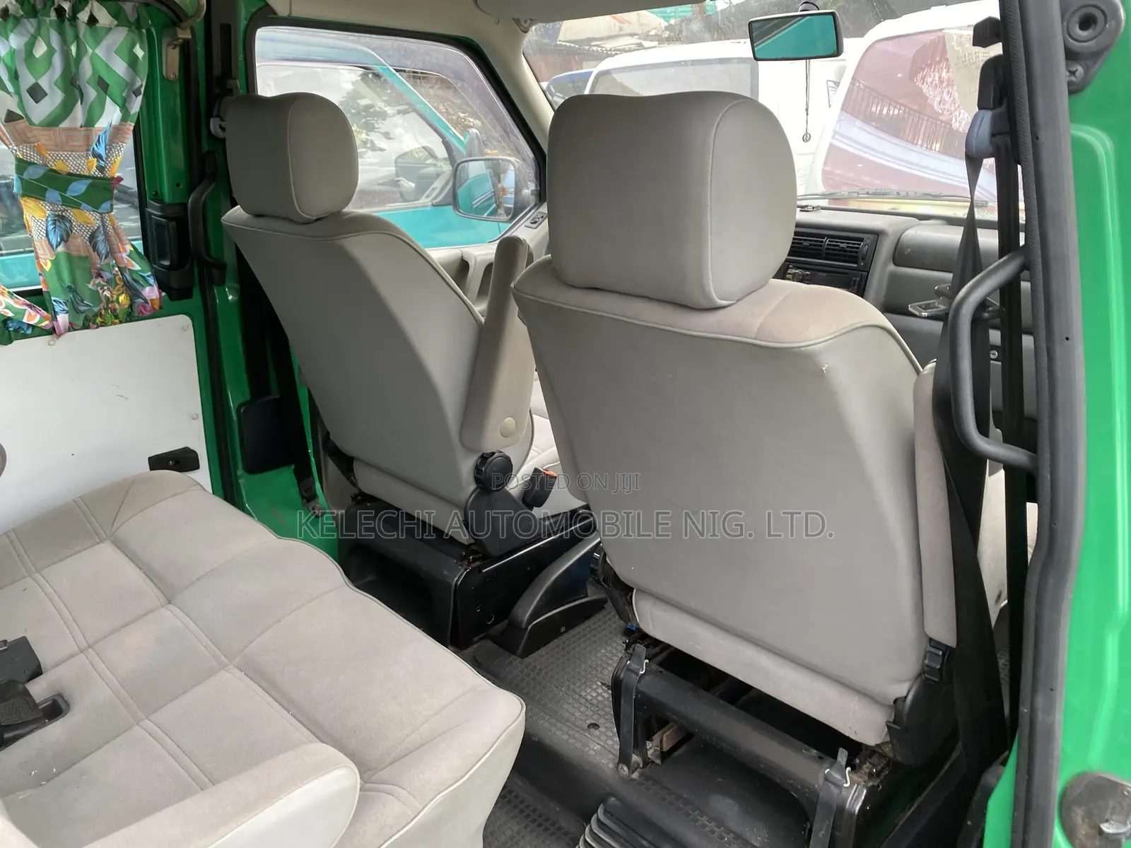 Volkswagen Transporter 2005 Green