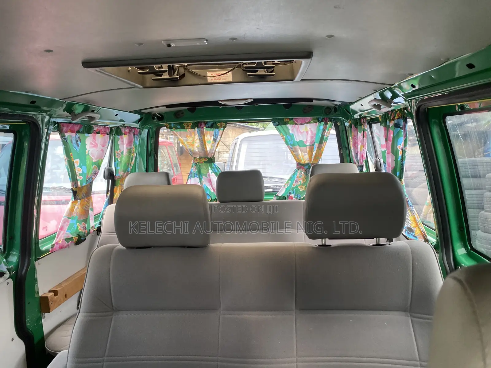 Volkswagen Transporter 2005 Green