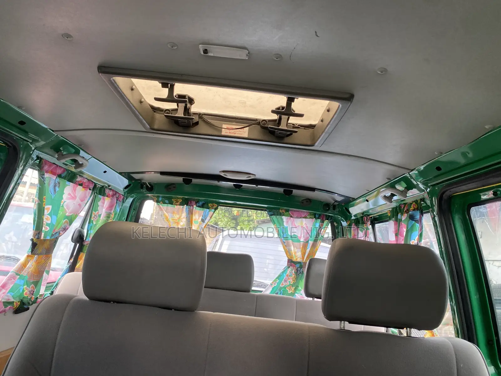 Volkswagen Transporter 2005 Green