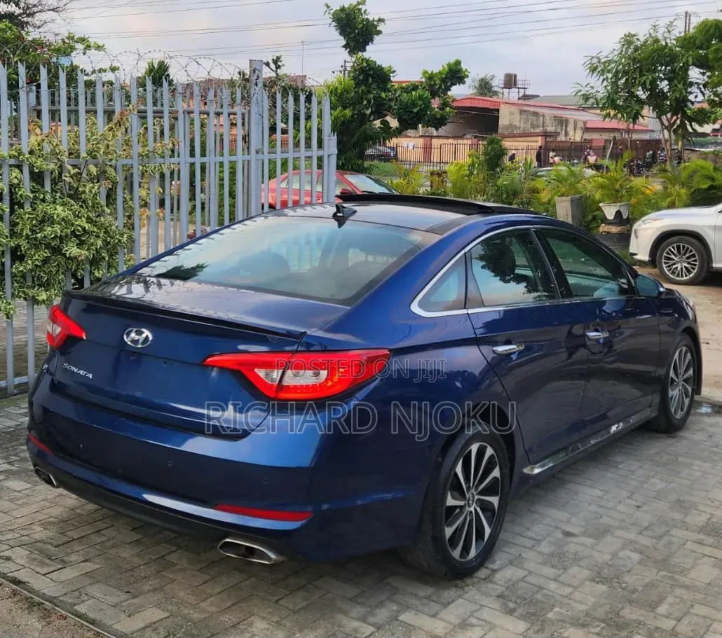 Hyundai Sonata 2015 Blue