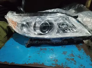 Headlight Sienna 2012