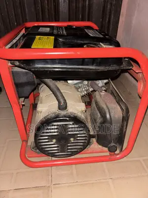 Senwei ECO2020S 1.8KVA Petrol Generator – 1500W, Neatly Used Working