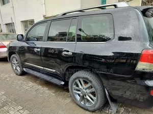 Lexus LX 570 2008 Black