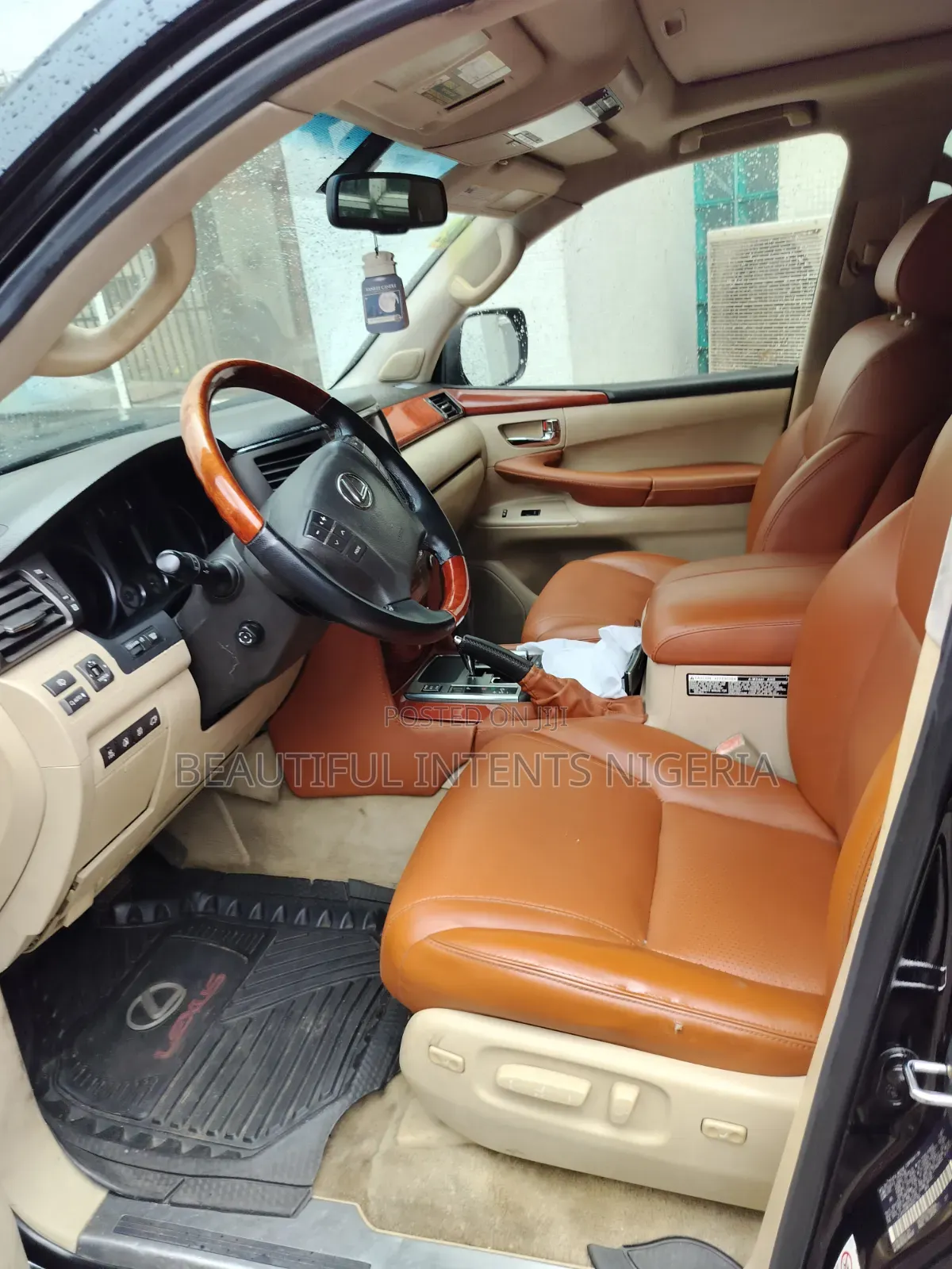 Lexus LX 570 2008 Black