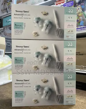 Tommee Tippee Anticolic Feeding Bottle Starter Set