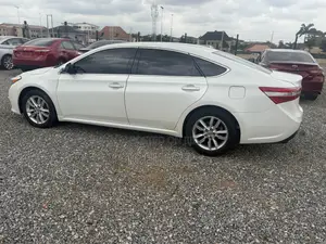Toyota Avalon 2014 White