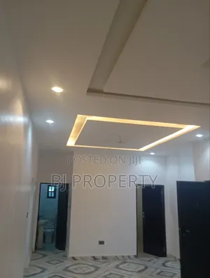 2bdrm Block of Flats in Pension Board, Kubwa for rent