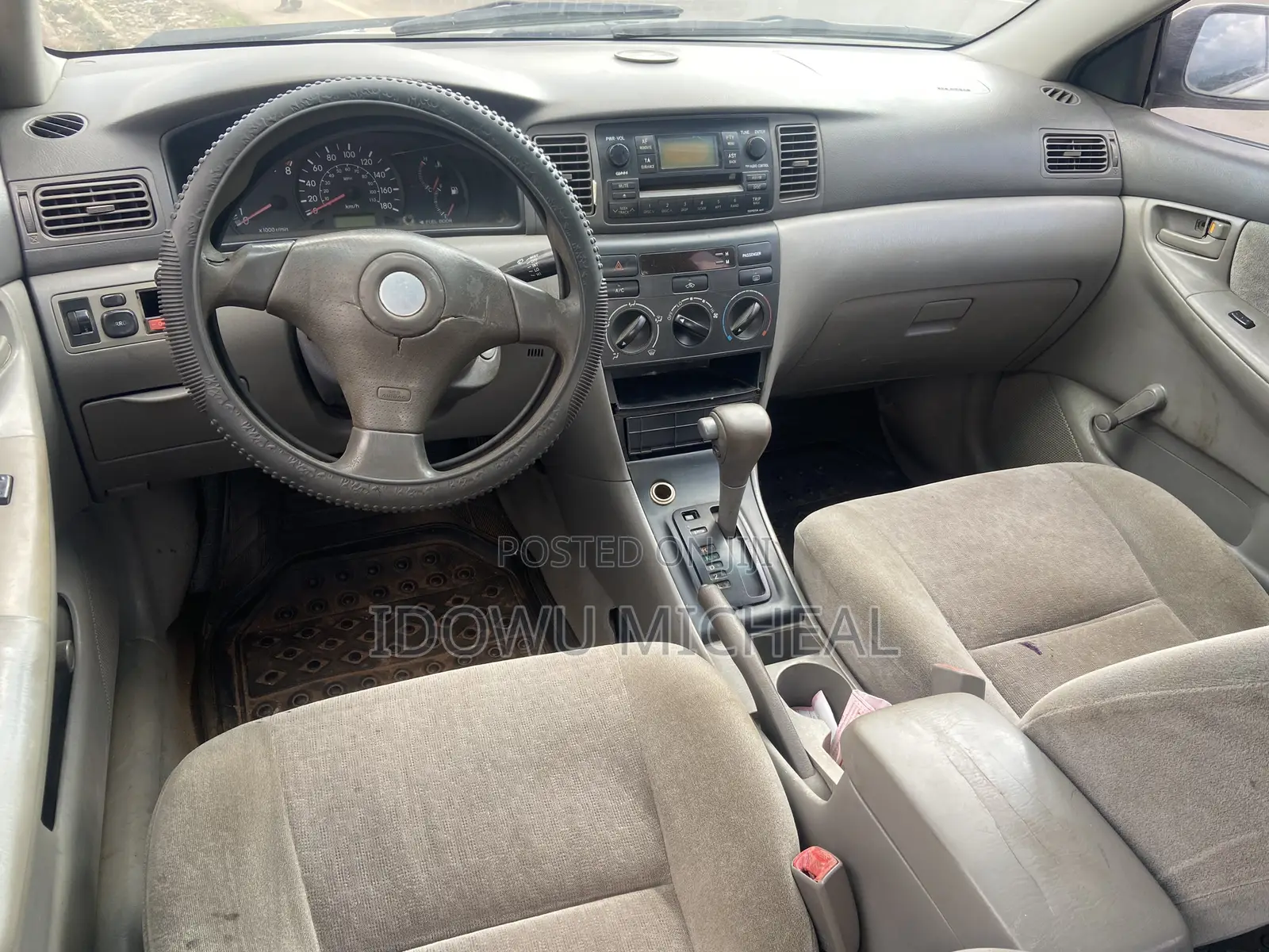 Toyota Corolla 2004 Silver