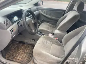 Toyota Corolla 2004 Silver