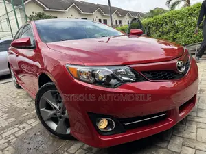 Toyota Camry SE Sport 4dr Sedan (2.5L 4cyl 6A) 2014 Red