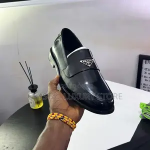 Prada Quality Luxury Men Genuine Leather Cooperate Shoe
