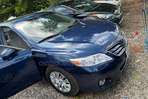 Toyota Camry 2010 Blue