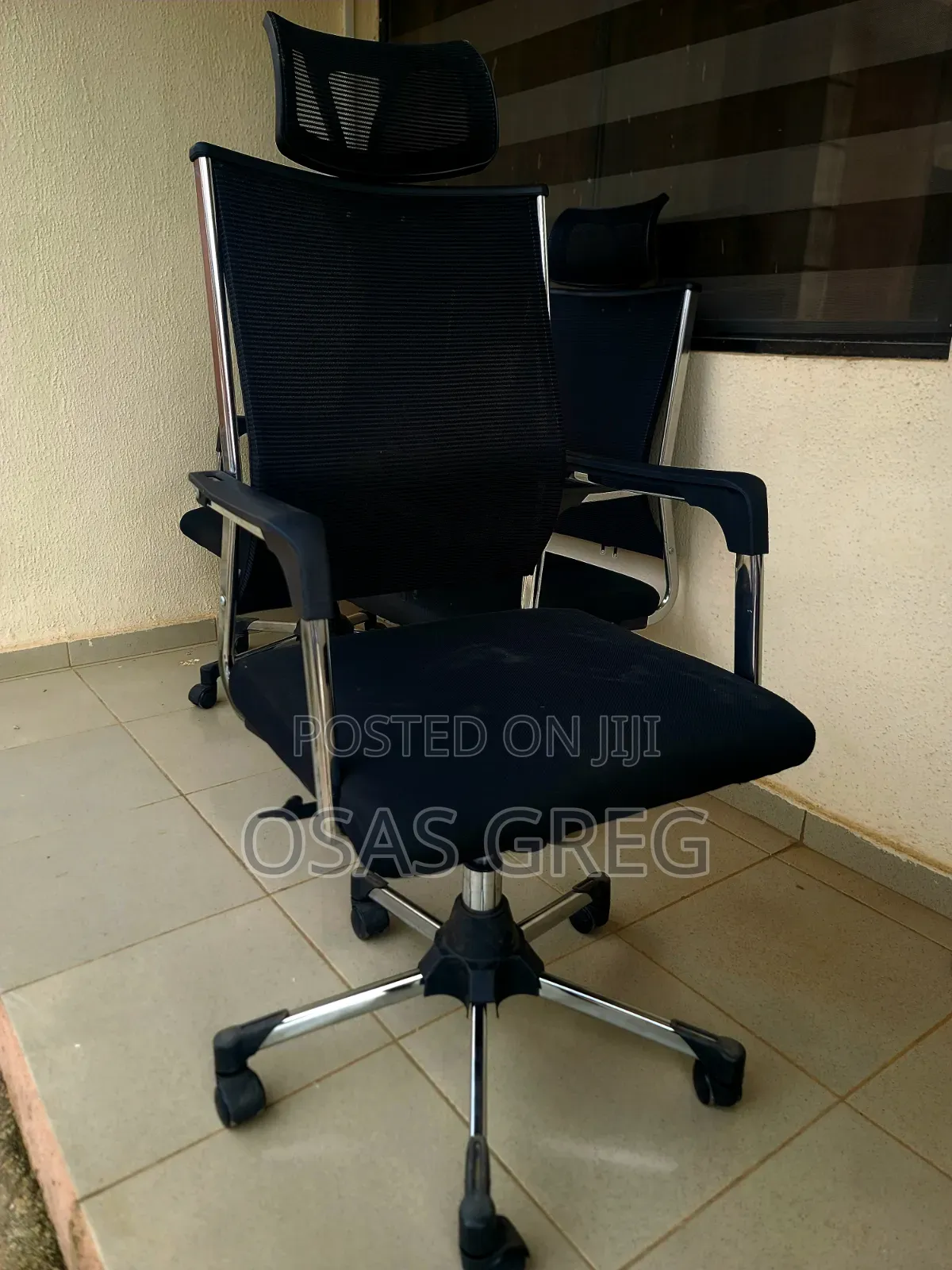 Neatly Used Swivel Office Chair