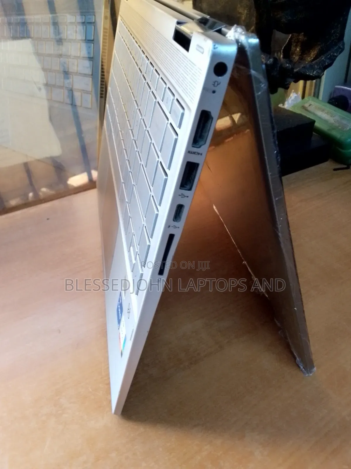 Laptop HP Pavilion x360 8GB Intel Core i5 SSD 256GB