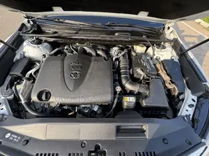 Toyota Camry XSE V6 FWD (3.5L 6cyl 8AM) 2018 White