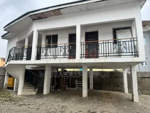 12bdrm Mansion in Asokoro for sale
