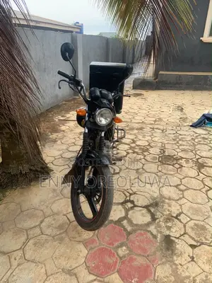 Courier Motorbike