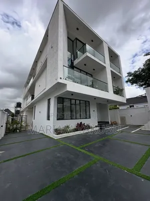 Furnished 5bdrm House in Brand New 5 Bedroom, Apo Resettlement for sale