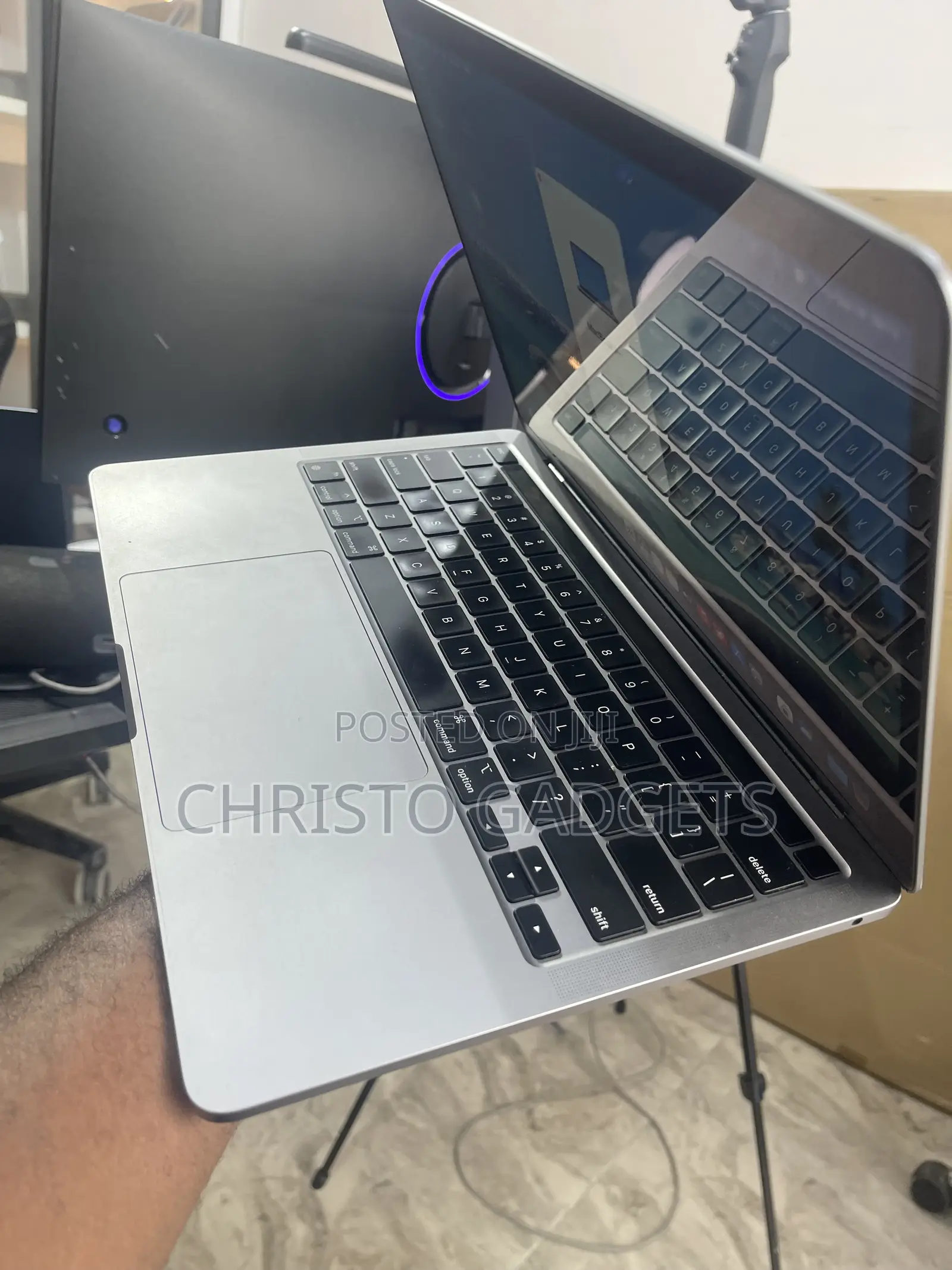 Laptop Apple MacBook Pro 2020 M1 16GB Apple M1 SSD 512GB