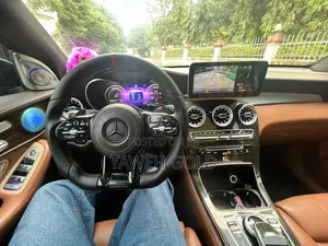 Mercedes-Benz GLC-Class 2017 Black