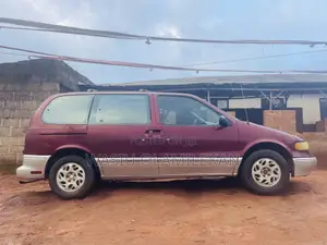 Nissan Vanette 1999