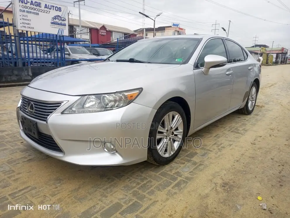 Lexus ES 2013 Silver