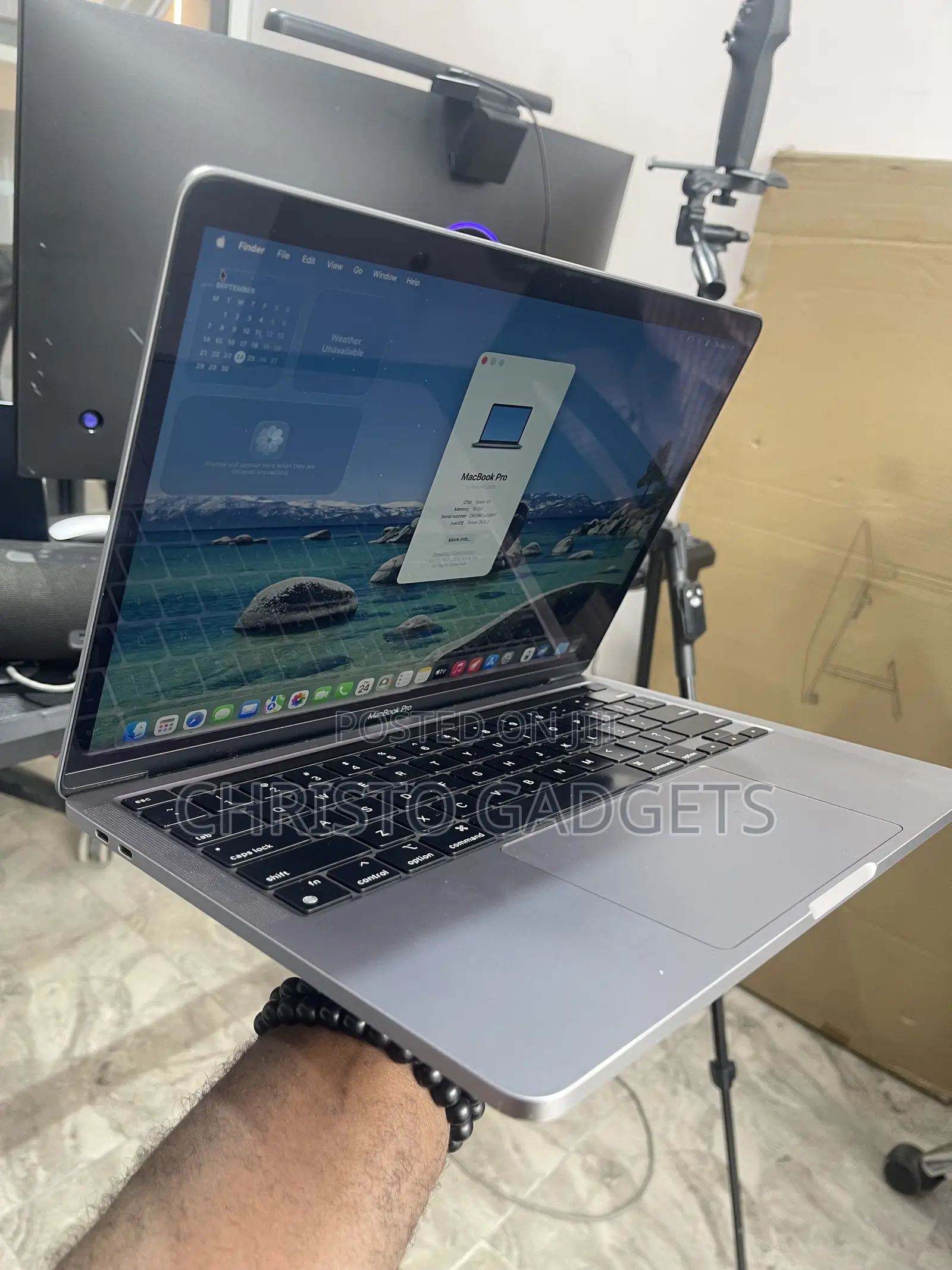 Laptop Apple MacBook Pro 2020 M1 16GB Apple M1 SSD 512GB