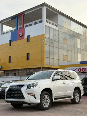 Lexus GX 460 Base 2014 White