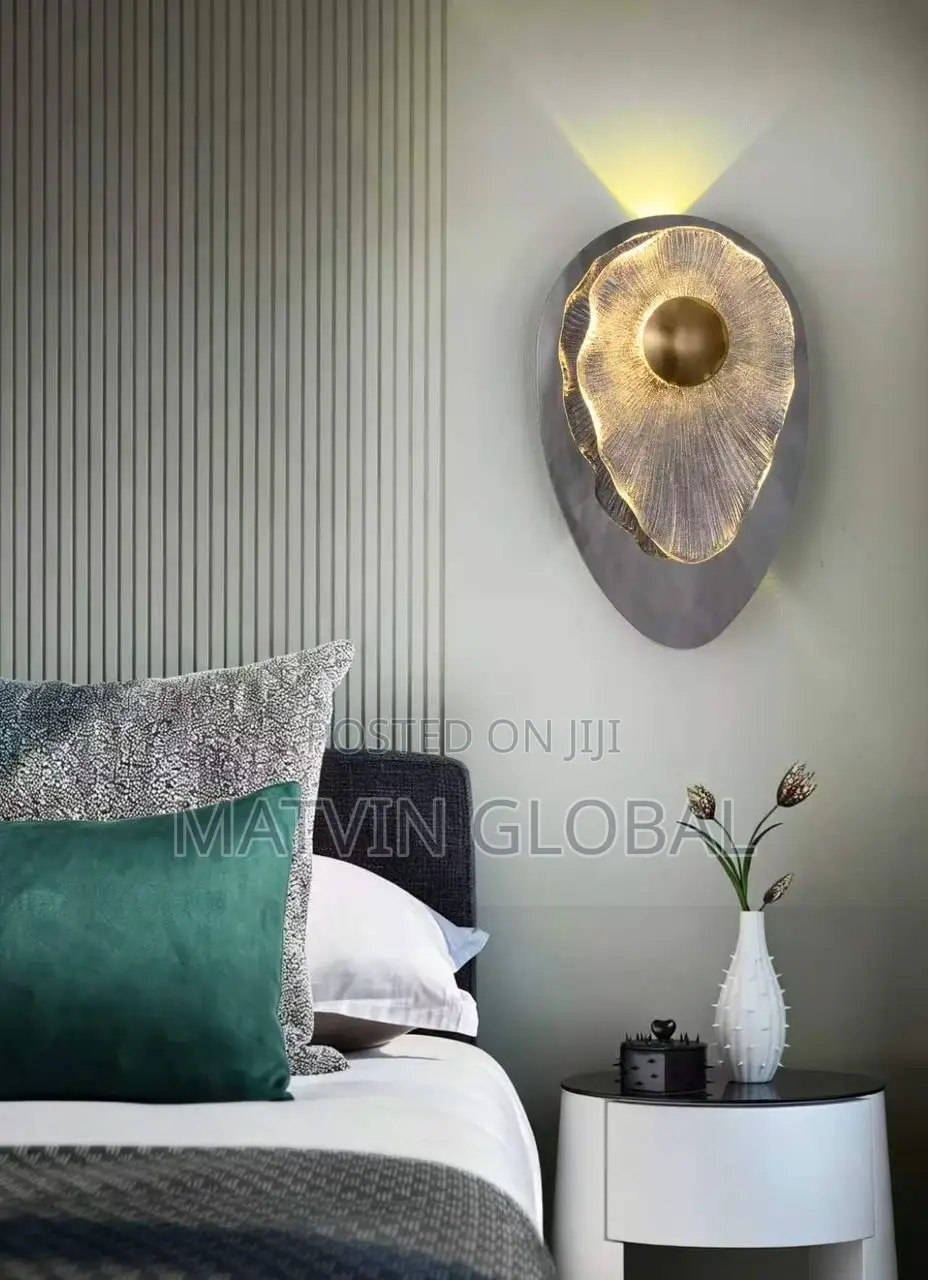 Luxury Wall Lap