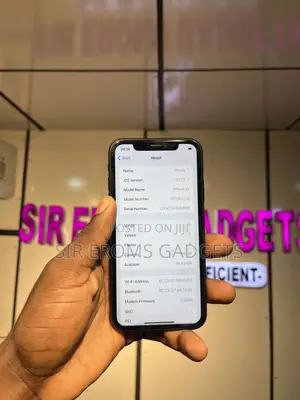 Apple iPhone XR 64 GB Black