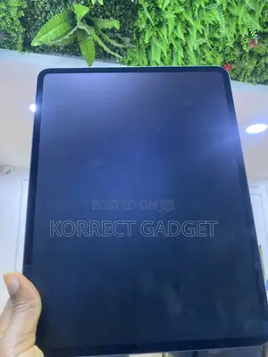 Apple iPad Pro 13 (2024) 1 TB Black