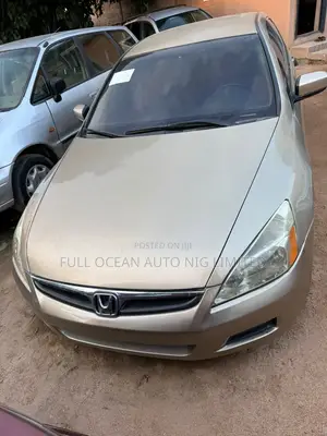 Honda Accord 2007 Gold