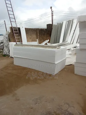 Polystyrene Board and Parapet