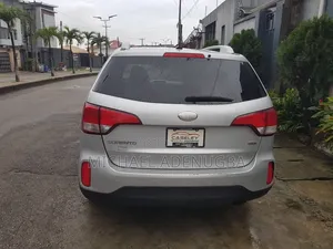 Kia Sorento 2014 Silver