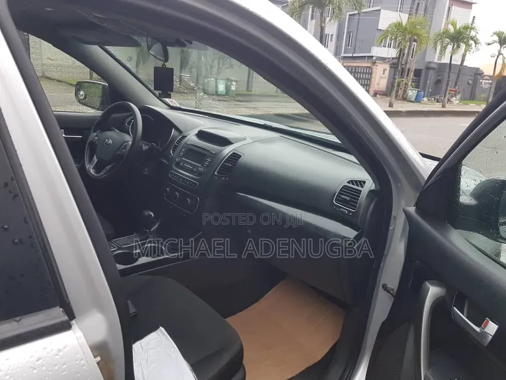 Kia Sorento 2014 Silver