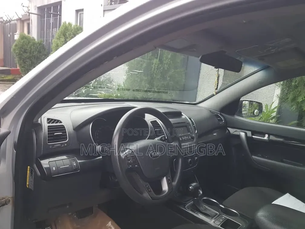 Kia Sorento 2014 Silver