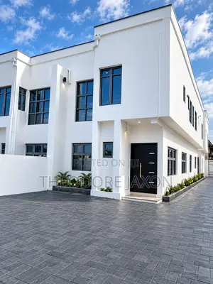 6bdrm House in Westwood Estate, for sale