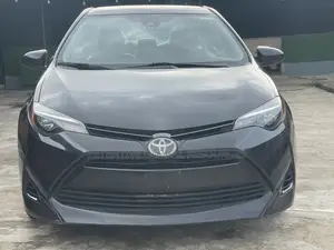 Toyota Corolla LE (1.8L 4cyl 2A) 2018 Black