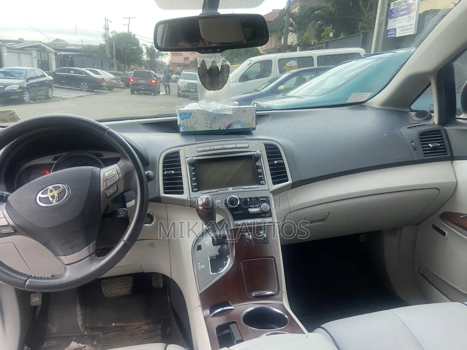 Toyota Venza 2011 Silver